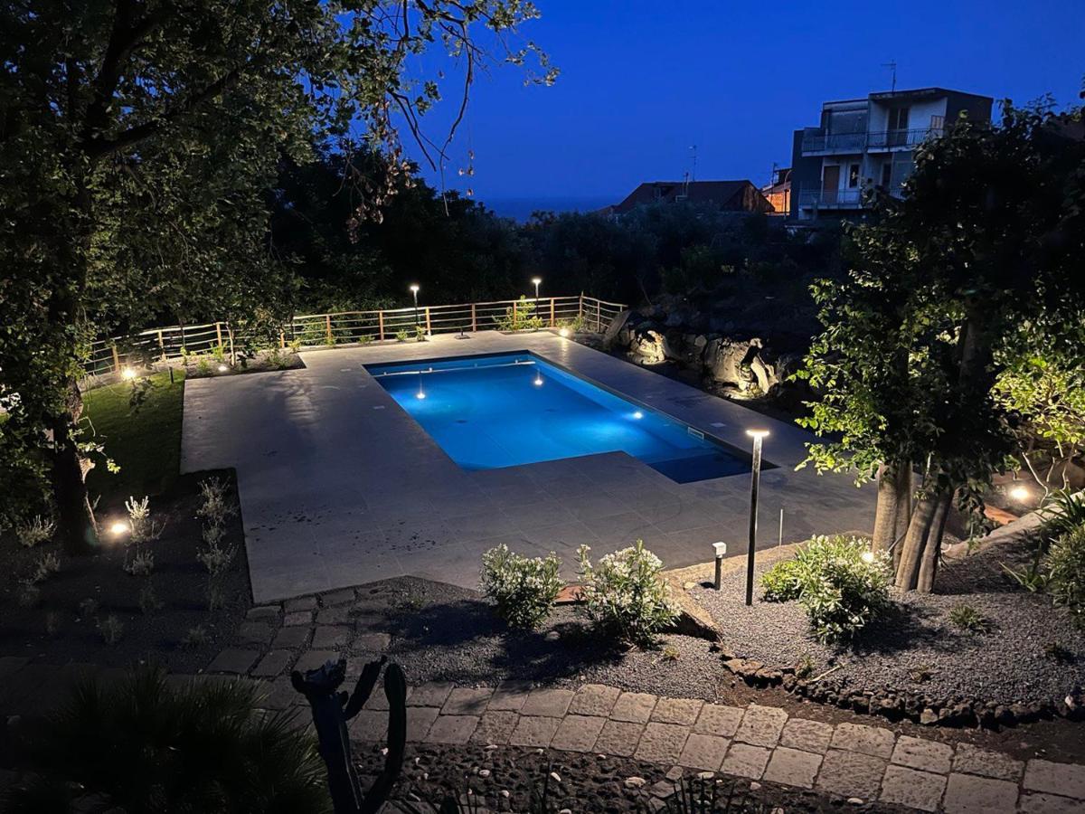 Etna Tra Le Querce Villa Santa Venerina Bagian luar foto