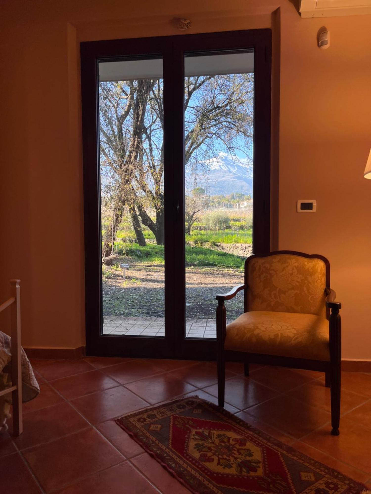 Etna Tra Le Querce Villa Santa Venerina Bagian luar foto